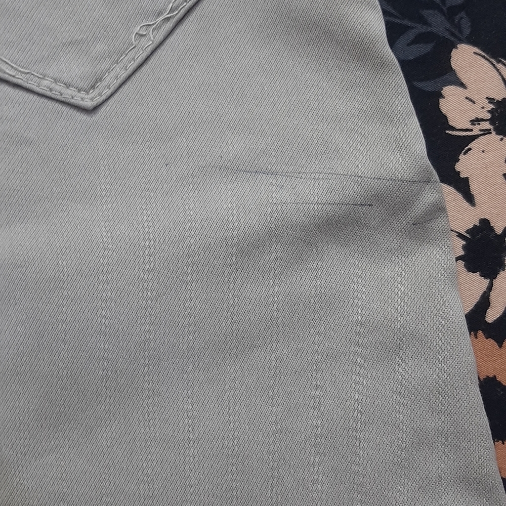 Unused Grey jeans - Picture 4 of 4